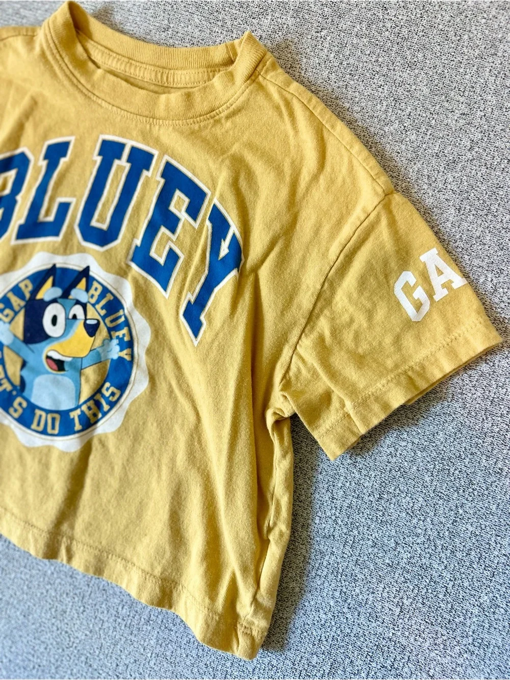 babyGap x Bluey Graphic Tee Mustard Yellow 3T, Gap Kids Toddler Fashion